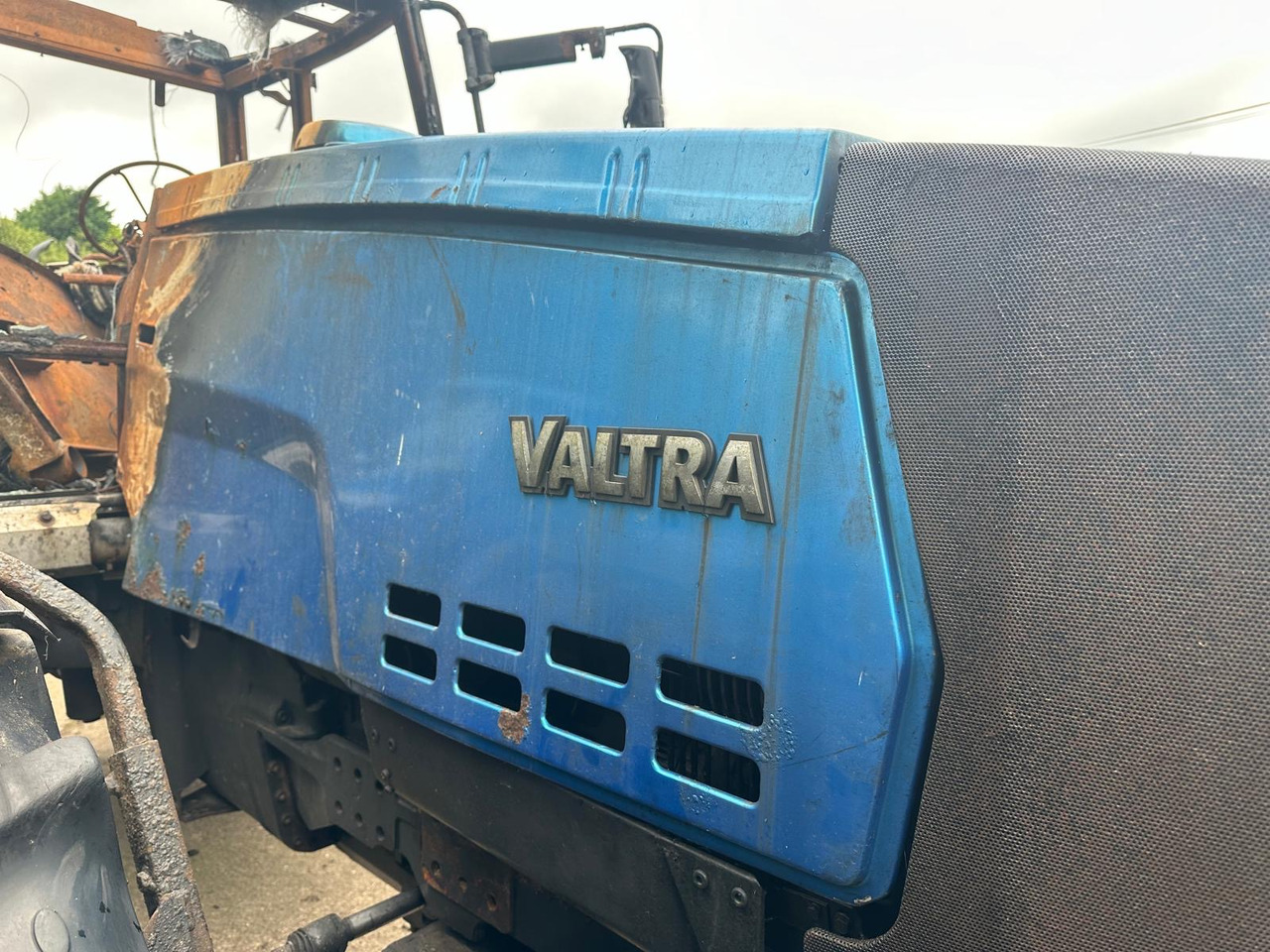 Traktör Valtra 8150 8150-4 - cała na części: fotoğraf 15