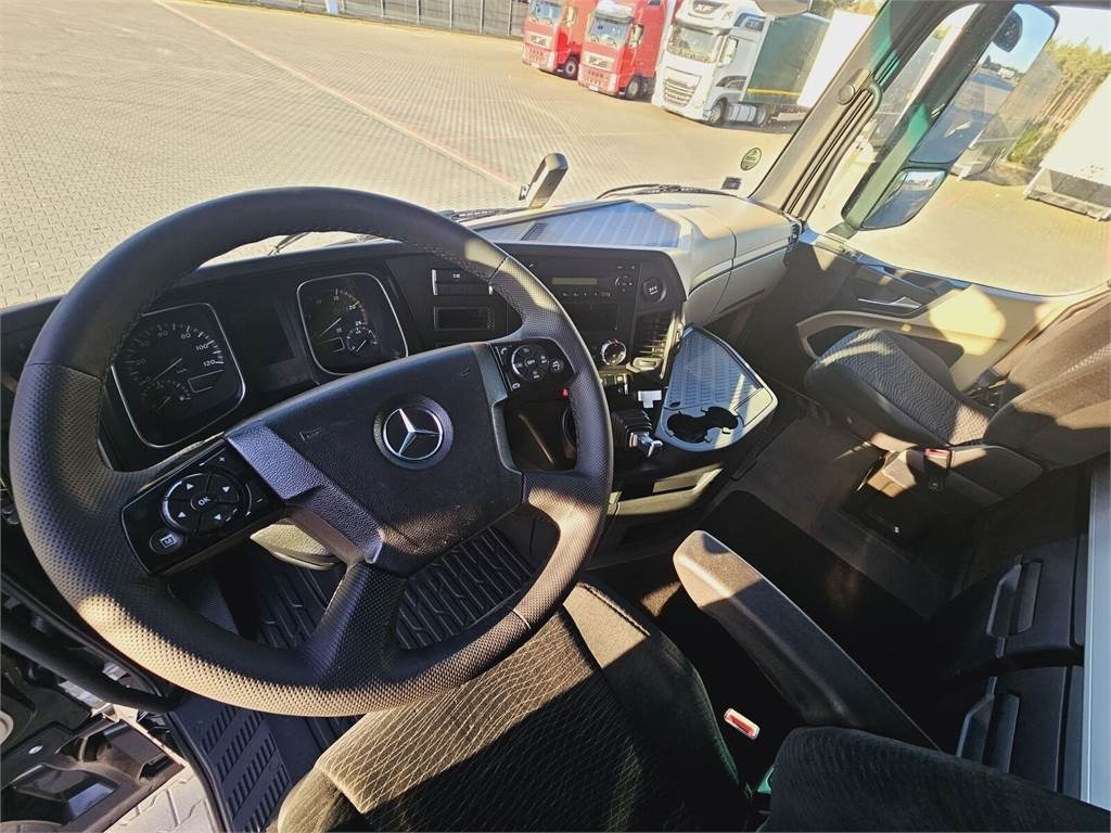 Çekici Mercedes-Benz ACTROS 1843: fotoğraf 23