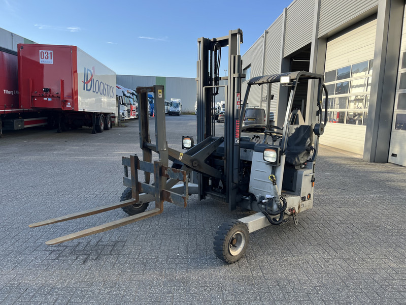 Dizel forklift Moffett M4 20.1 / 547 Hours / 2020 / Schaarlift / Kooiaap / Meeneem heftruck: fotoğraf 17