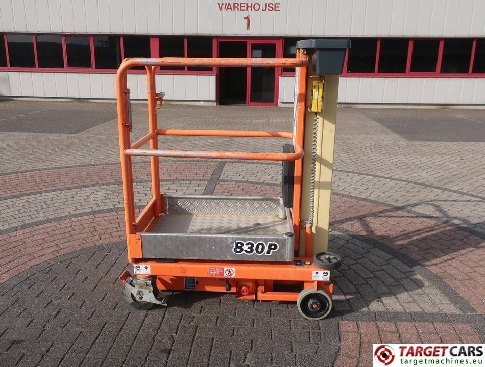 Araçüstü platform JLG Power Tower Nano 830P Vertical Lift 450cm: fotoğraf 6