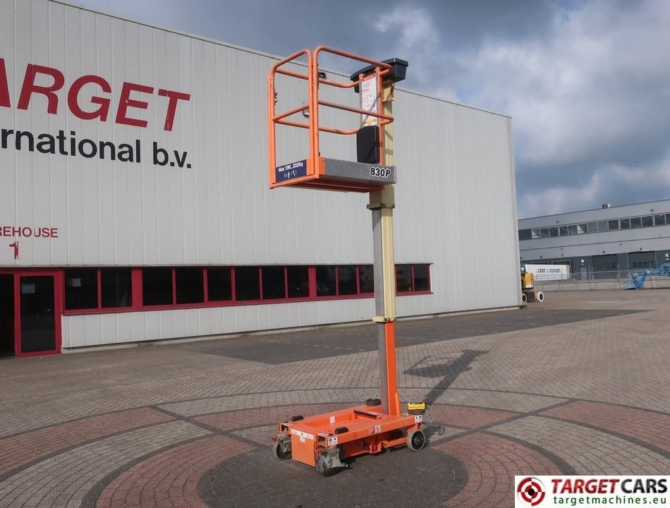 Araçüstü platform JLG Power Tower Nano 830P Vertical Lift 450cm: fotoğraf 7