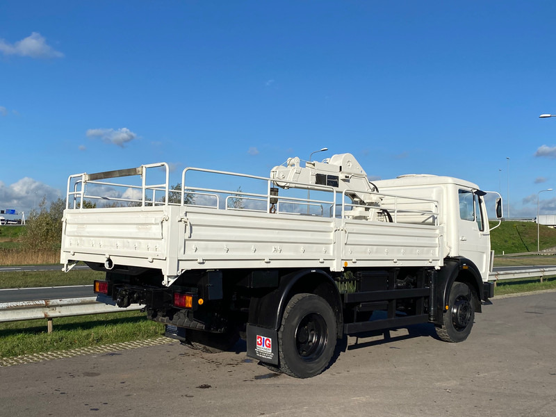 Kamyon, Vinçli kamyon MERCEDESBENZ 1017 4X4 ex  reconditioned white with crane: fotoğraf 7