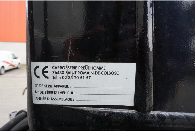 Volvo FM11-450 / ENGINE RUNNING / PALFINGER-0170L75 / LIFT+LENKACHSE / VEB / EURO-6 / 2015 finansal kiralama Volvo FM11-450 / ENGINE RUNNING / PALFINGER-0170L75 / LIFT+LENKACHSE / VEB / EURO-6 / 2015: fotoğraf 17