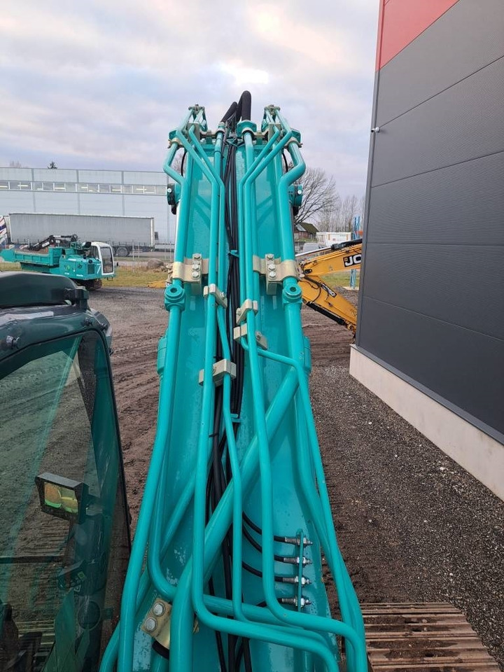 Paletli ekskavatör Kobelco SK 210 LC-10: fotoğraf 12