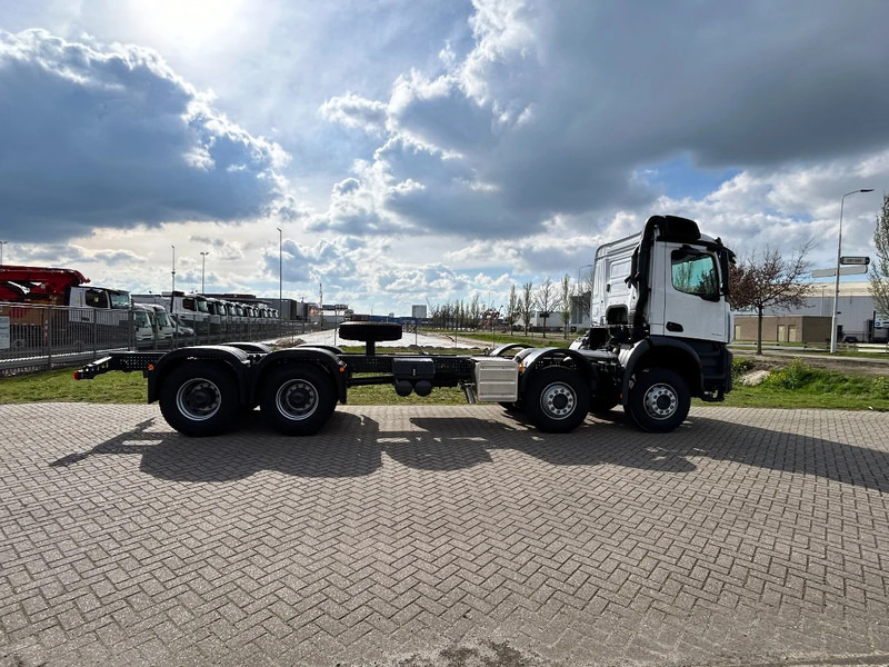 Yeni Şasi kamyon Mercedes-Benz Arocs 4142-K 5750 8x4 Chassis Cabin - 1 UNIT - READY FOR WORK!!: fotoğraf 6