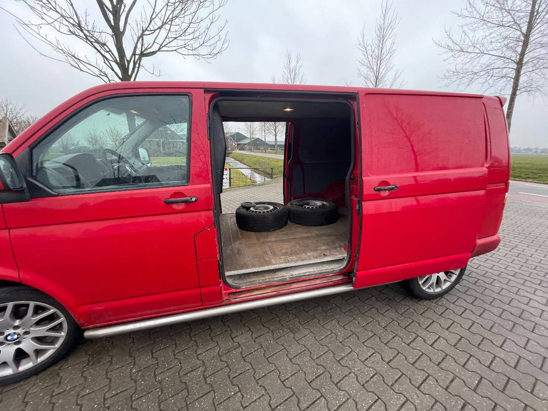 Küçük panelvan Volkswagen Transporter t5 2.5 L2 dubbele schuifdeur: fotoğraf 6