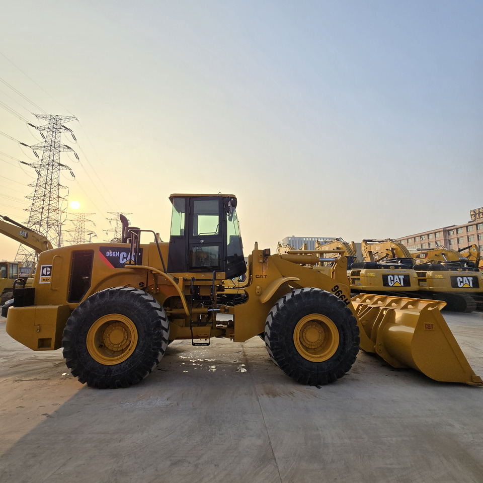 Tekerlekli yükleyici CATERPILLAR 966H: fotoğraf 7