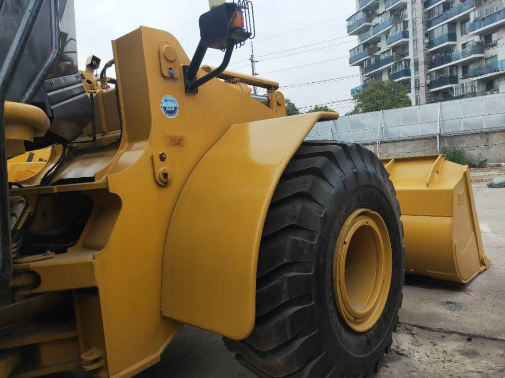 Tekerlekli yükleyici Caterpillar 966 H: fotoğraf 7