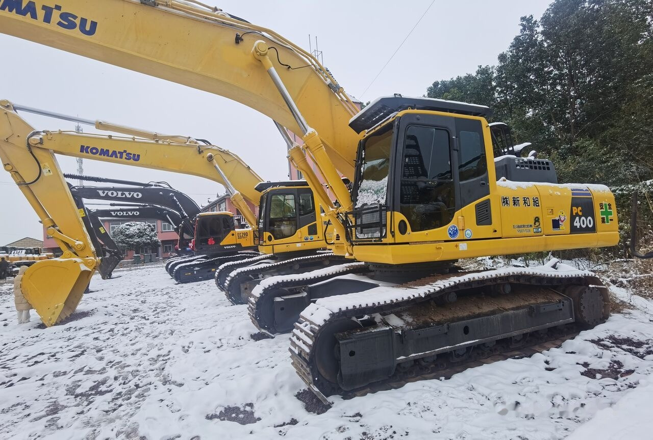 Paletli ekskavatör Komatsu PC400-8: fotoğraf 9