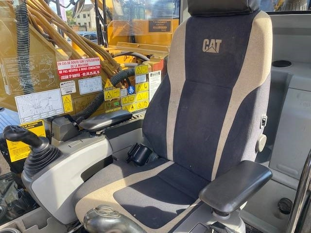 Paletli ekskavatör CAT 320 EL: fotoğraf 16