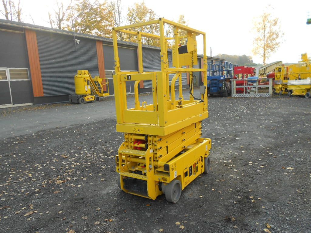 Makasli platform Genie GS 1330, Leichtscherenarbeitsbühne Genie 5,9 m: fotoğraf 16