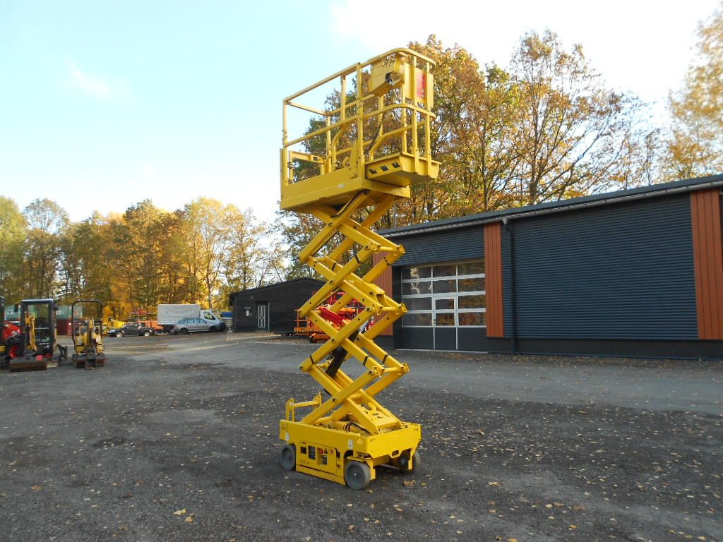 Makasli platform Genie GS 1330, Leichtscherenarbeitsbühne Genie 5,9 m: fotoğraf 7