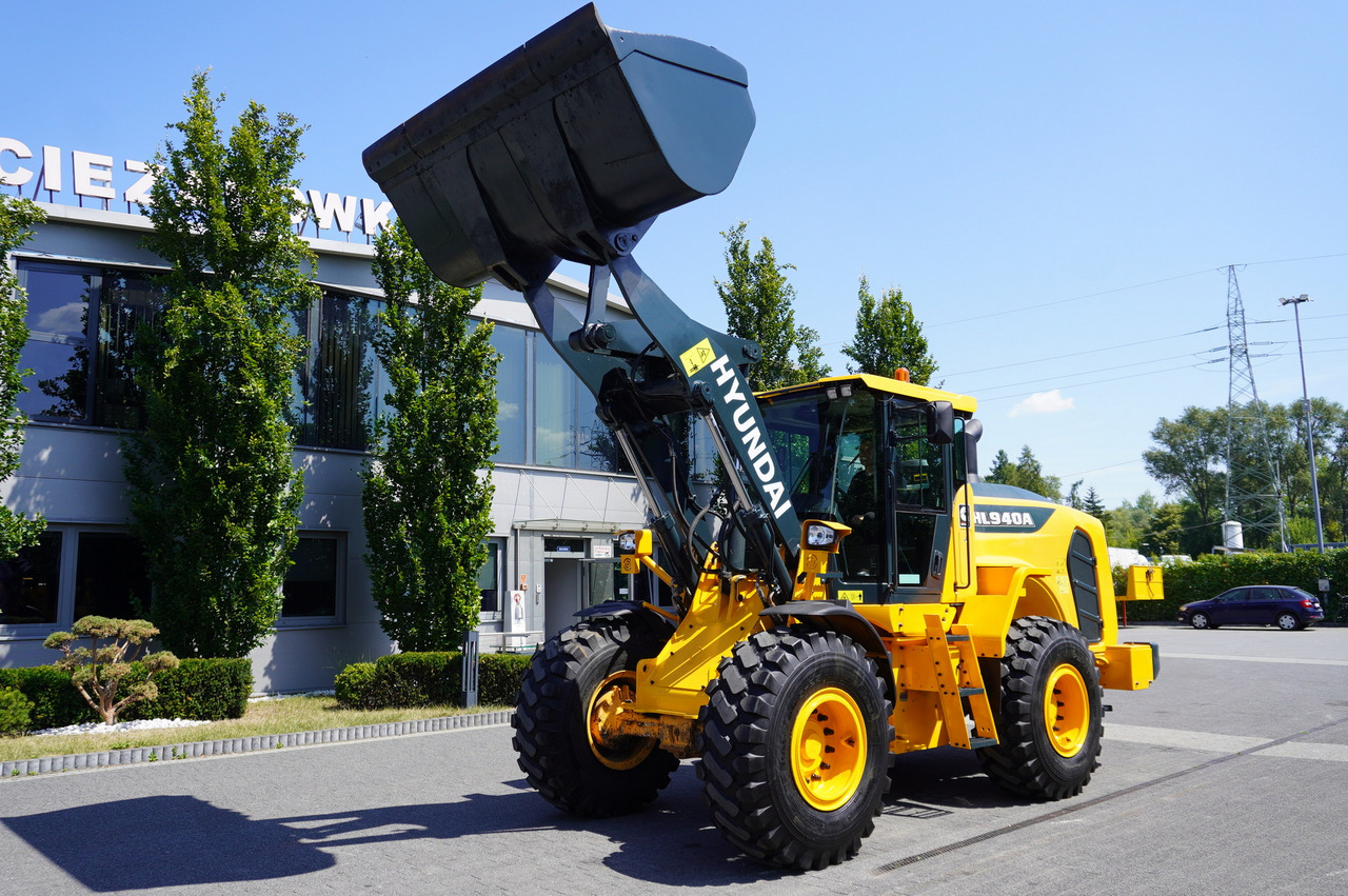 Tekerlekli yükleyici HYUNDAI HL940A articulated loader / year 2021 / weight 13.5t year of production 2021: fotoğraf 19