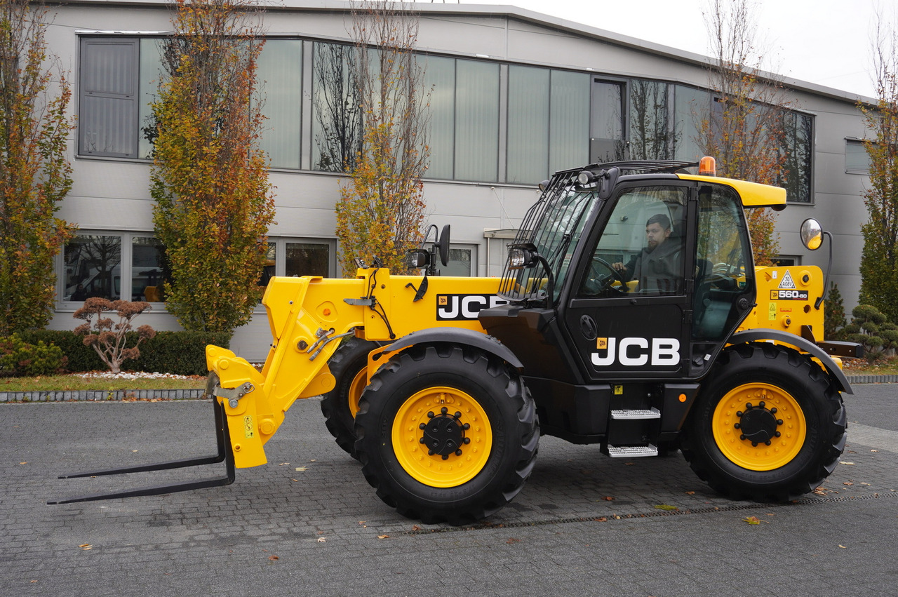 JCB 560-80 / 6 ton lifting capacity / power 146 HP finansal kiralama JCB 560-80 / 6 ton lifting capacity / power 146 HP: fotoğraf 7