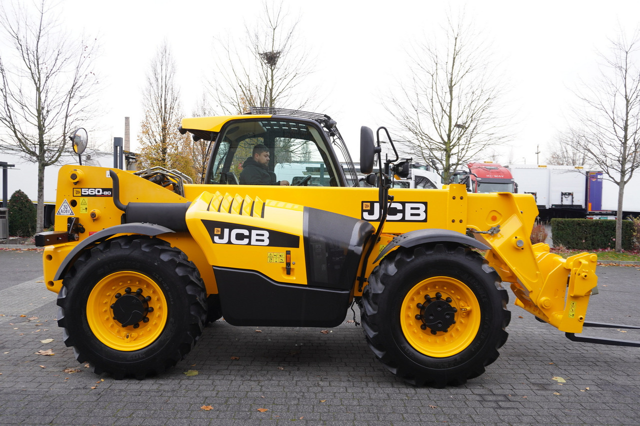 JCB 560-80 / 6 ton lifting capacity / power 146 HP finansal kiralama JCB 560-80 / 6 ton lifting capacity / power 146 HP: fotoğraf 15