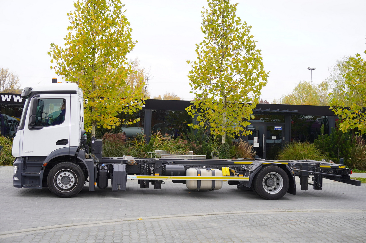 MERCEDES-BENZ Actros 1824 E6 4x2 / liftable BDF / 100 tho. km finansal kiralama MERCEDES-BENZ Actros 1824 E6 4x2 / liftable BDF / 100 tho. km: fotoğraf 6