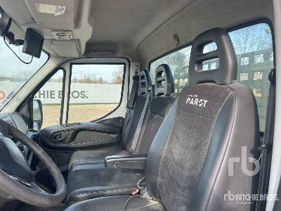 Damperli kamyon IVECO DAILY Camion Benne: fotoğraf 20