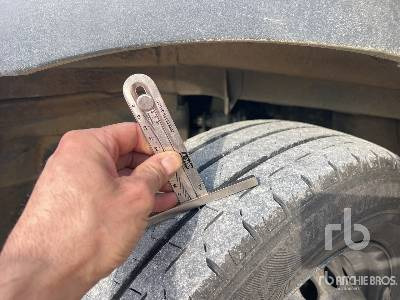 Damperli kamyon IVECO DAILY Camion Benne: fotoğraf 18