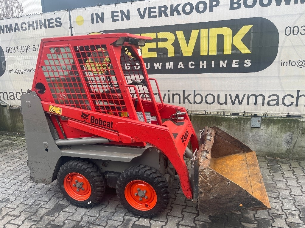 Mini yükleyici Bobcat S 70: fotoğraf 8