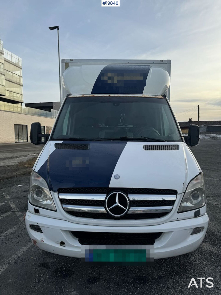 Kapalı kasa kamyon Mercedes Sprinter: fotoğraf 8