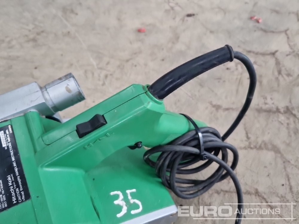 İnşaat ekipmanı Hitachi SB-10 240 Volt Belt Sander: fotoğraf 11