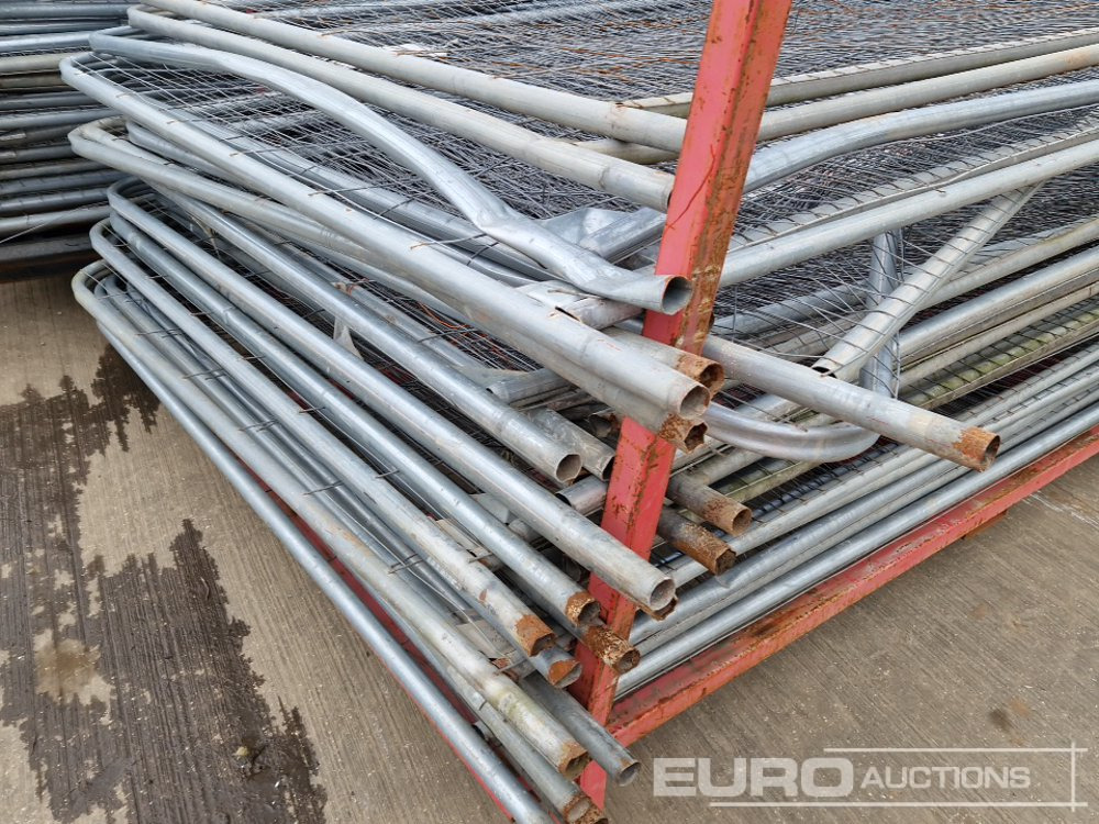 İnşaat ekipmanı Stillage of Heras Fencing (2 of): fotoğraf 9