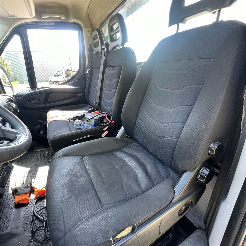 Araba taşıyıcı kamyon Iveco Daily 50 C: fotoğraf 11