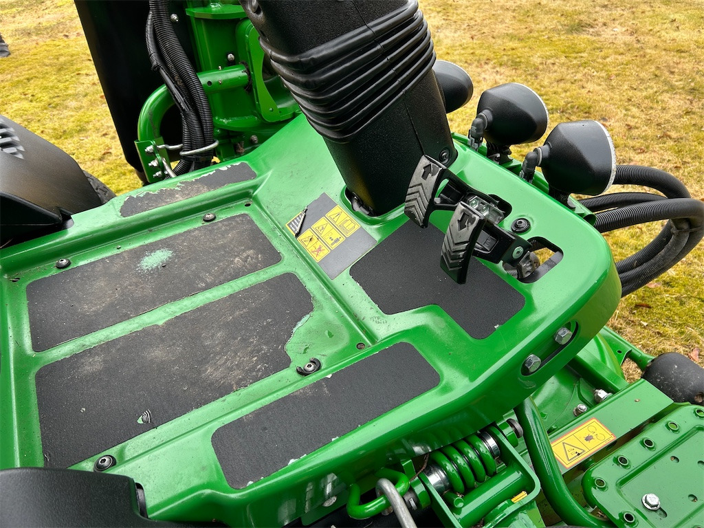 Çim biçme makinesi John Deere 9009A: fotoğraf 26