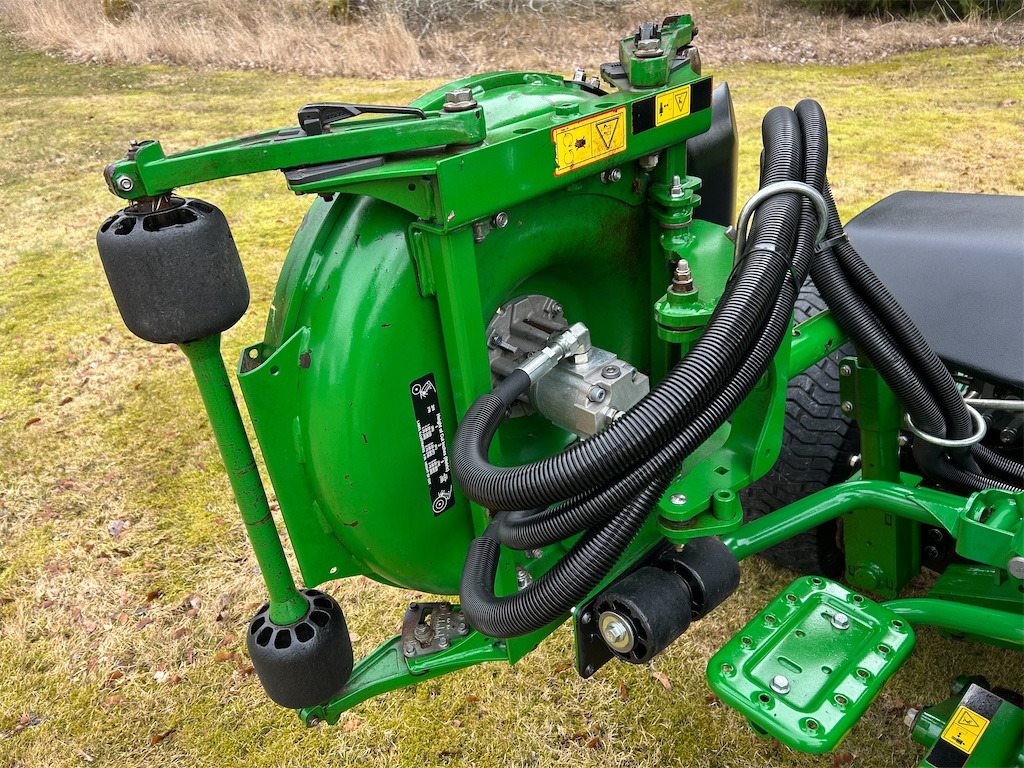 Çim biçme makinesi John Deere 9009A: fotoğraf 10